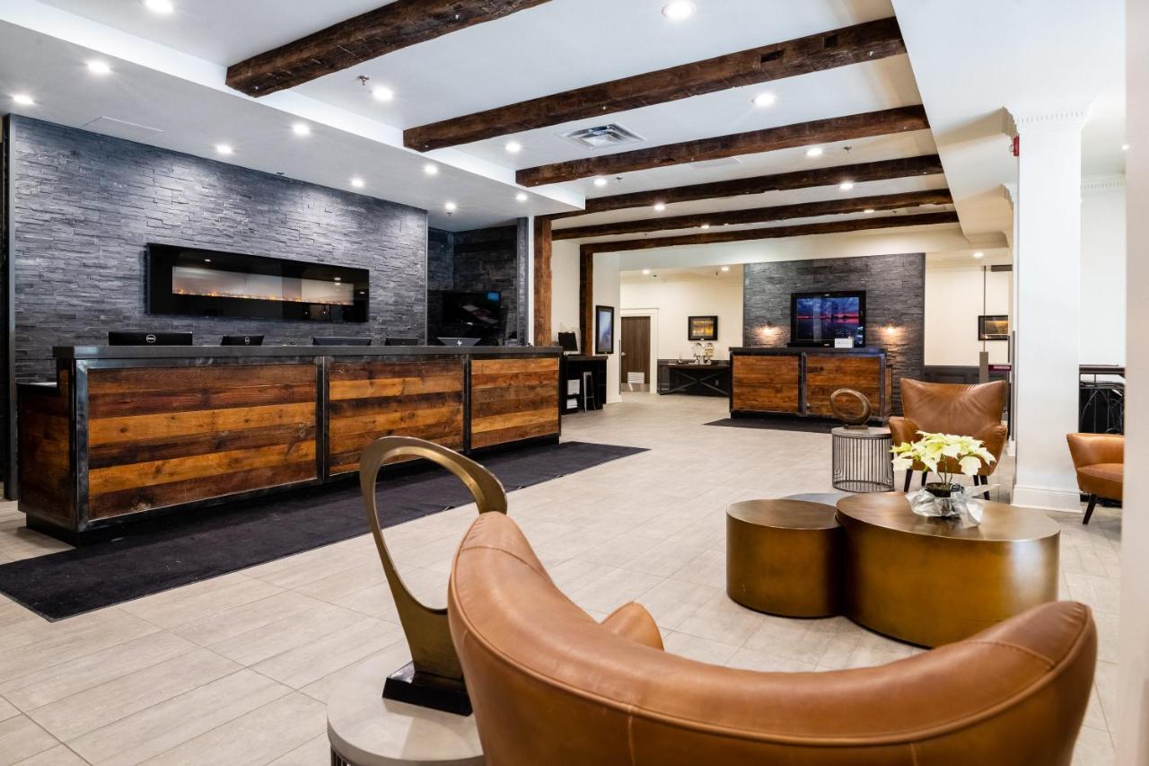 Crowne Plaza Hotel Moncton Downtown By Ihg Zewnętrze zdjęcie