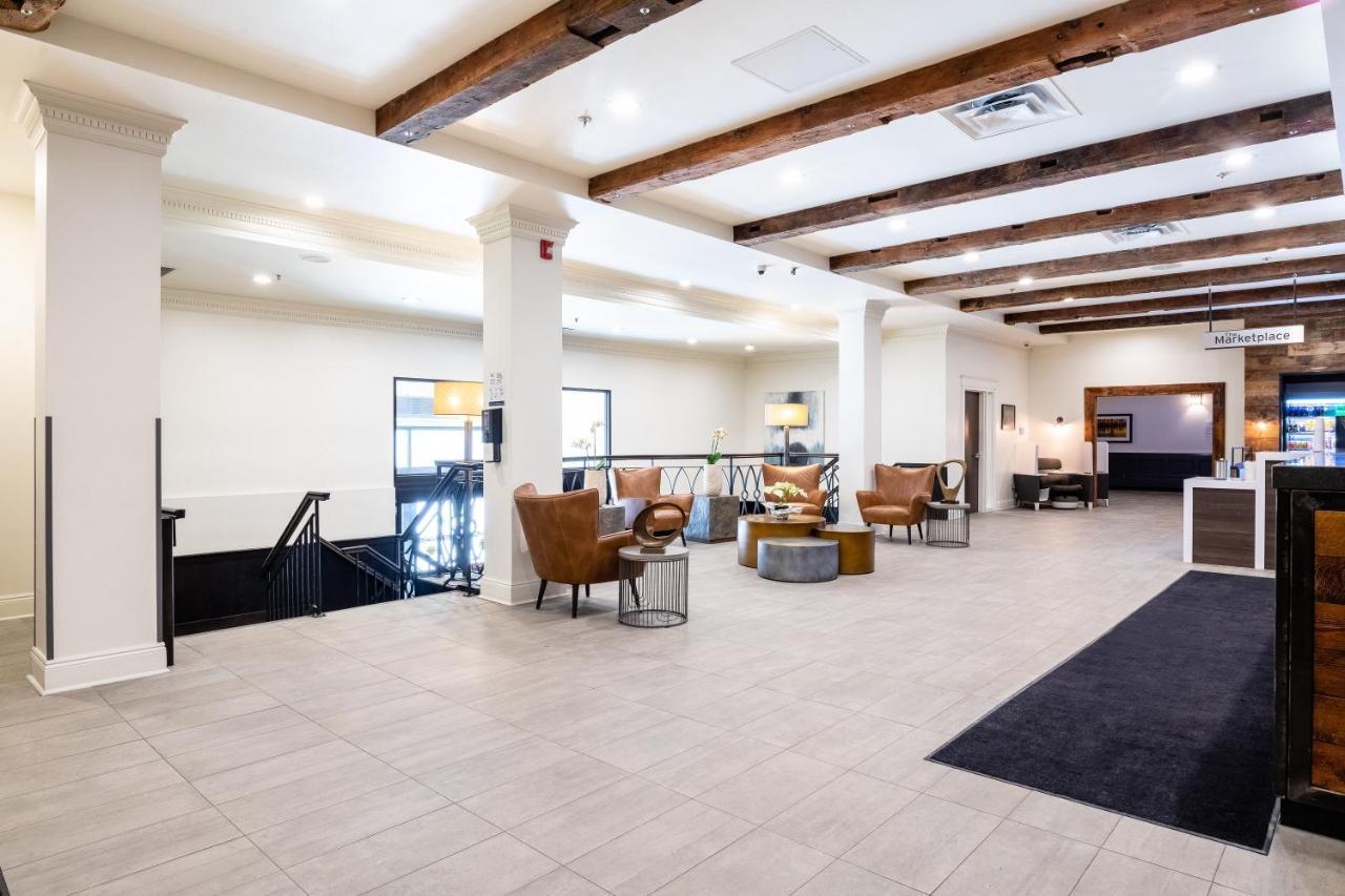 Crowne Plaza Hotel Moncton Downtown By Ihg Zewnętrze zdjęcie