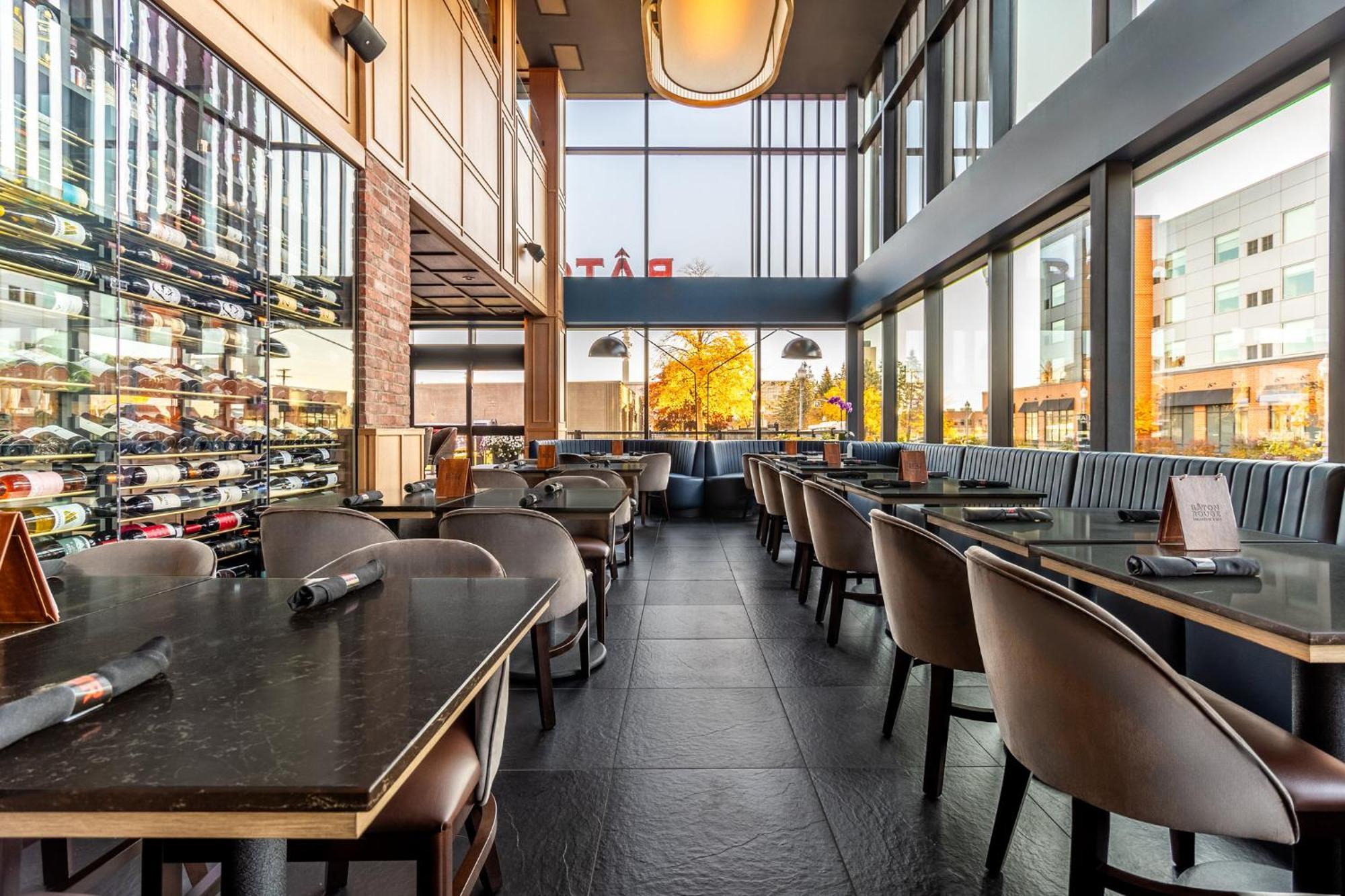 Crowne Plaza Hotel Moncton Downtown By Ihg Zewnętrze zdjęcie