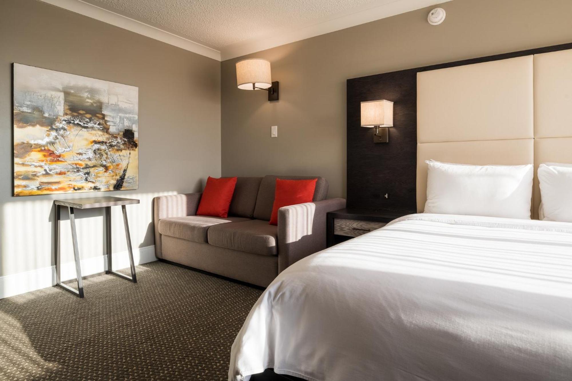 Crowne Plaza Hotel Moncton Downtown By Ihg Zewnętrze zdjęcie